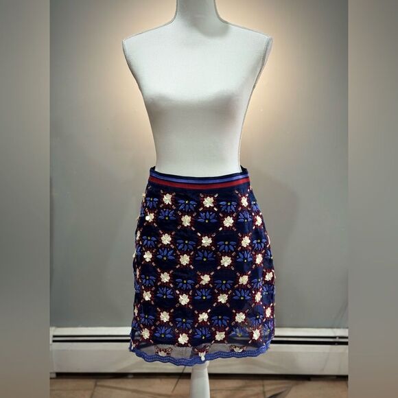 Navy Maeve Mayfair Beaded and Embroidered Skirt Size 4 EUC - Picture 1 of 7